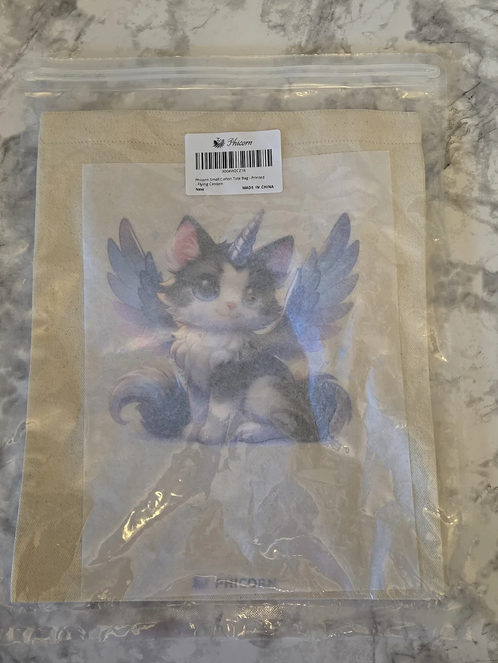 Printed 15 x 16 in cotton tote bag with whimsical animal design for gifts NIB